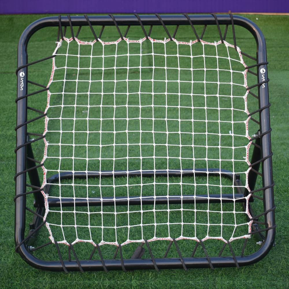 FOOTBALL PREMIUM REBOUNDER